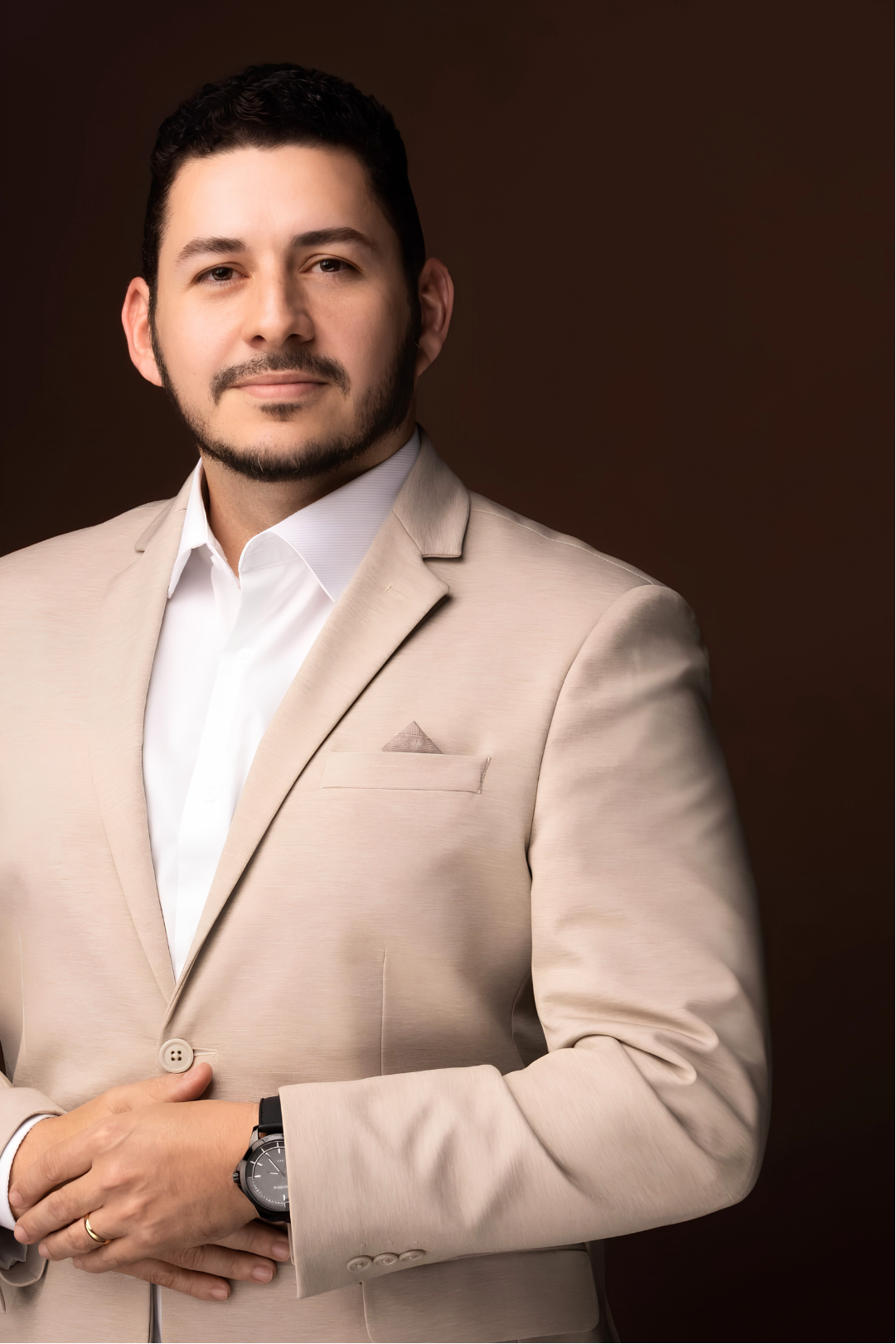 Dr. Thiago Carneiro, médico ortopedista em Santos/SP